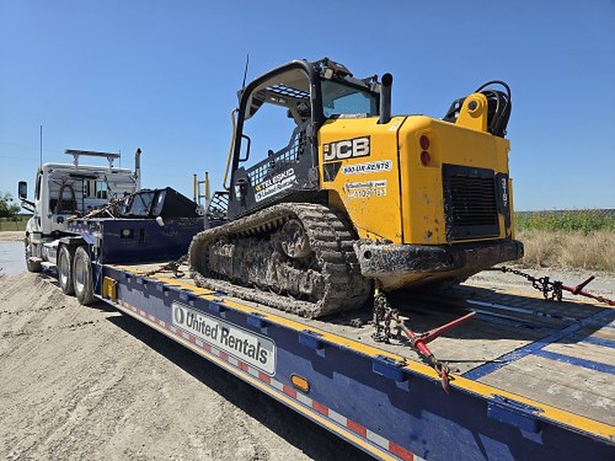 JCB 3TS-8T photo 7