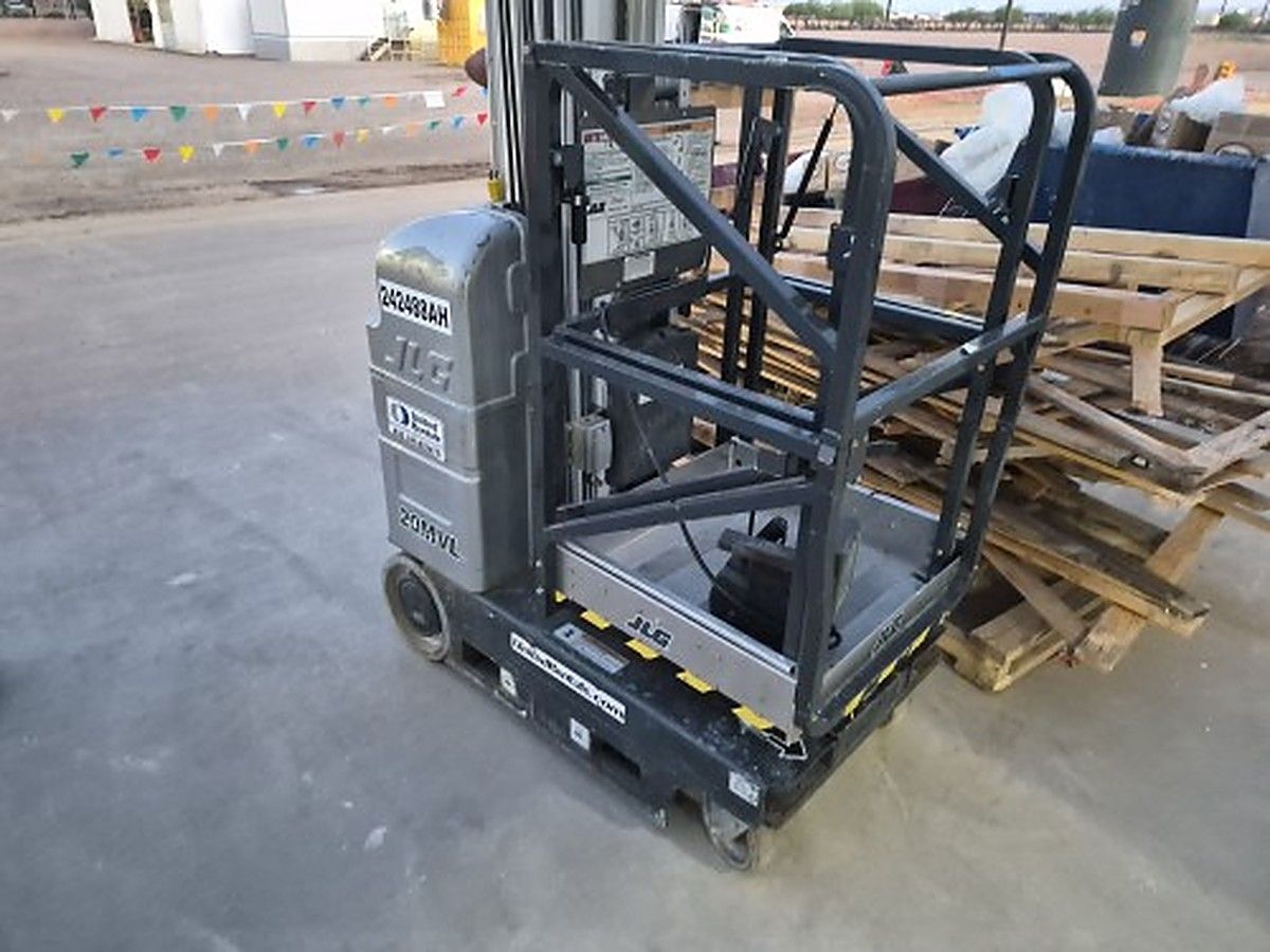 JLG 20MVL photo 3