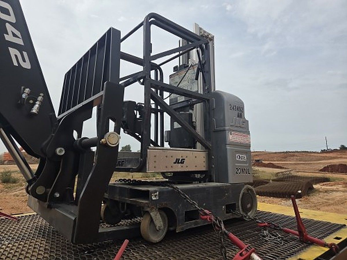 JLG 20MVL photo 4