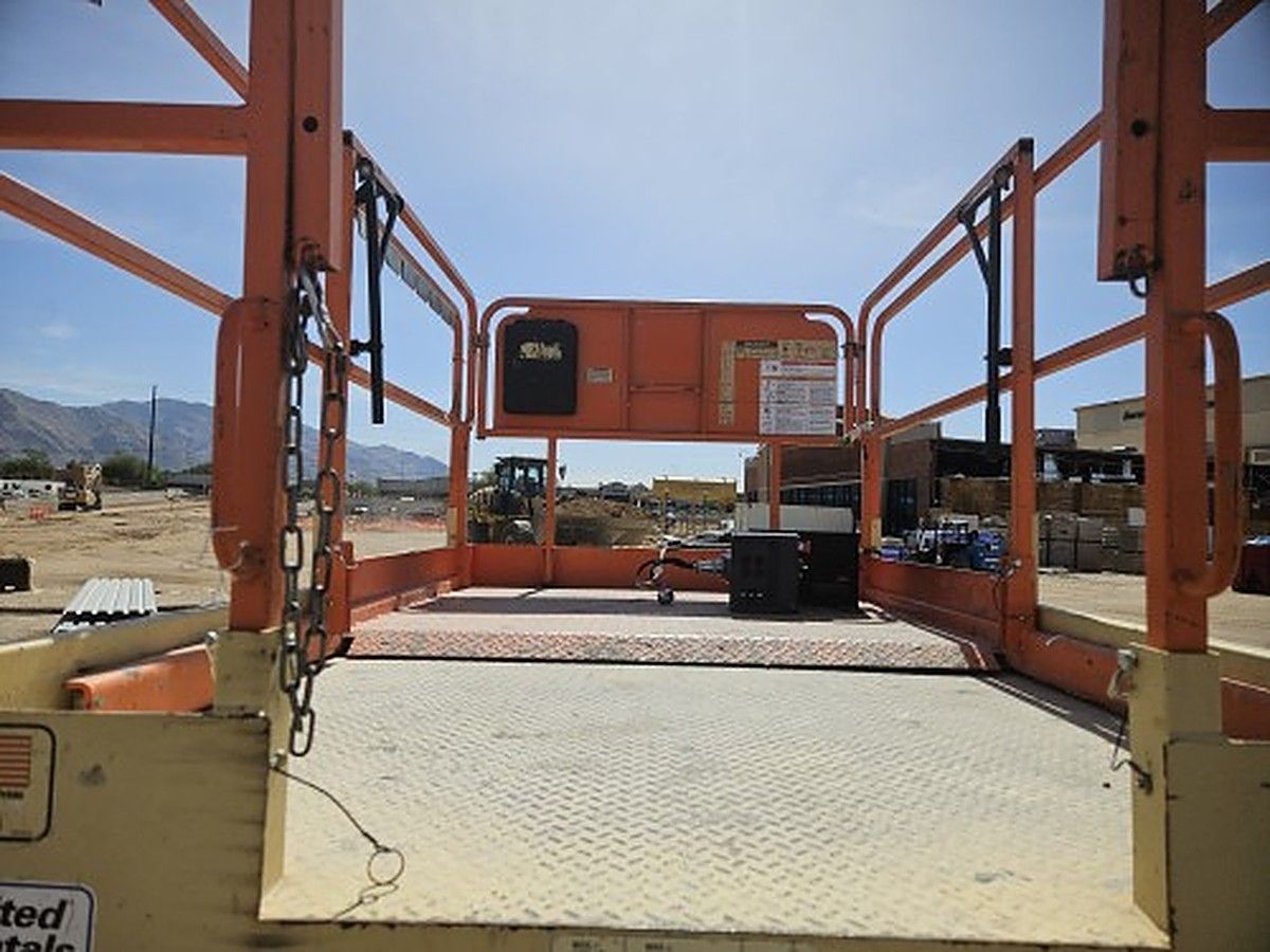 JLG 260MRT photo 3