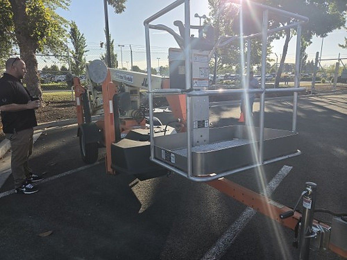 JLG T350 photo 4