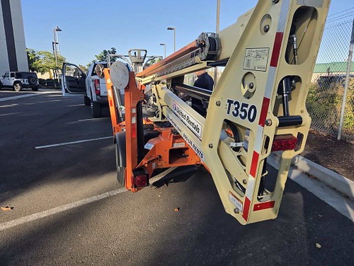 JLG T350 photo 8
