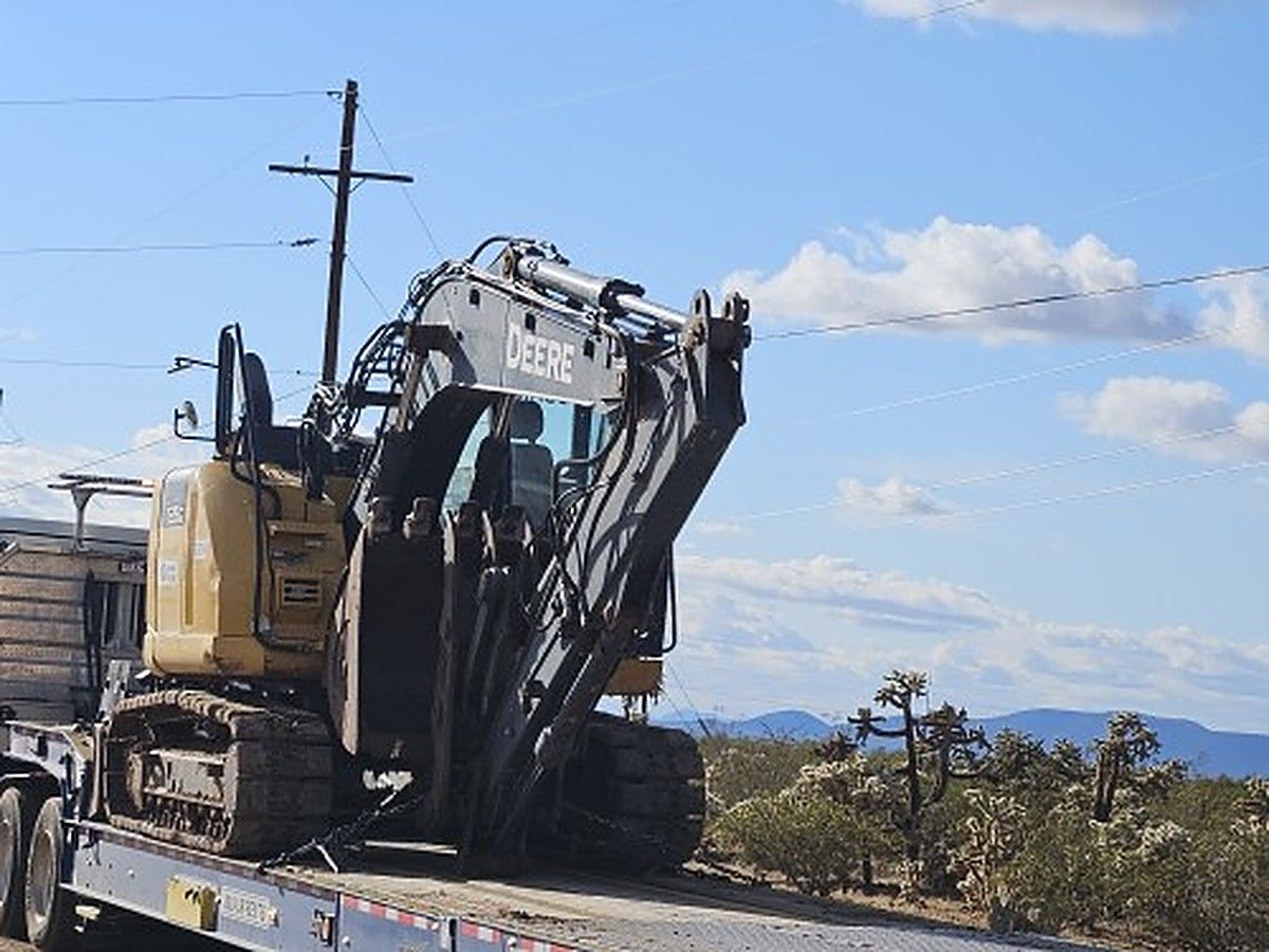 2020 JOHN DEERE 135G for sale in Las Vegas, NV