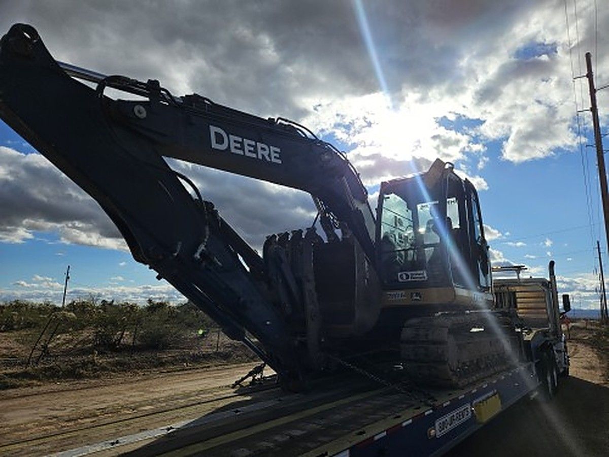 JOHN DEERE 135G photo 6