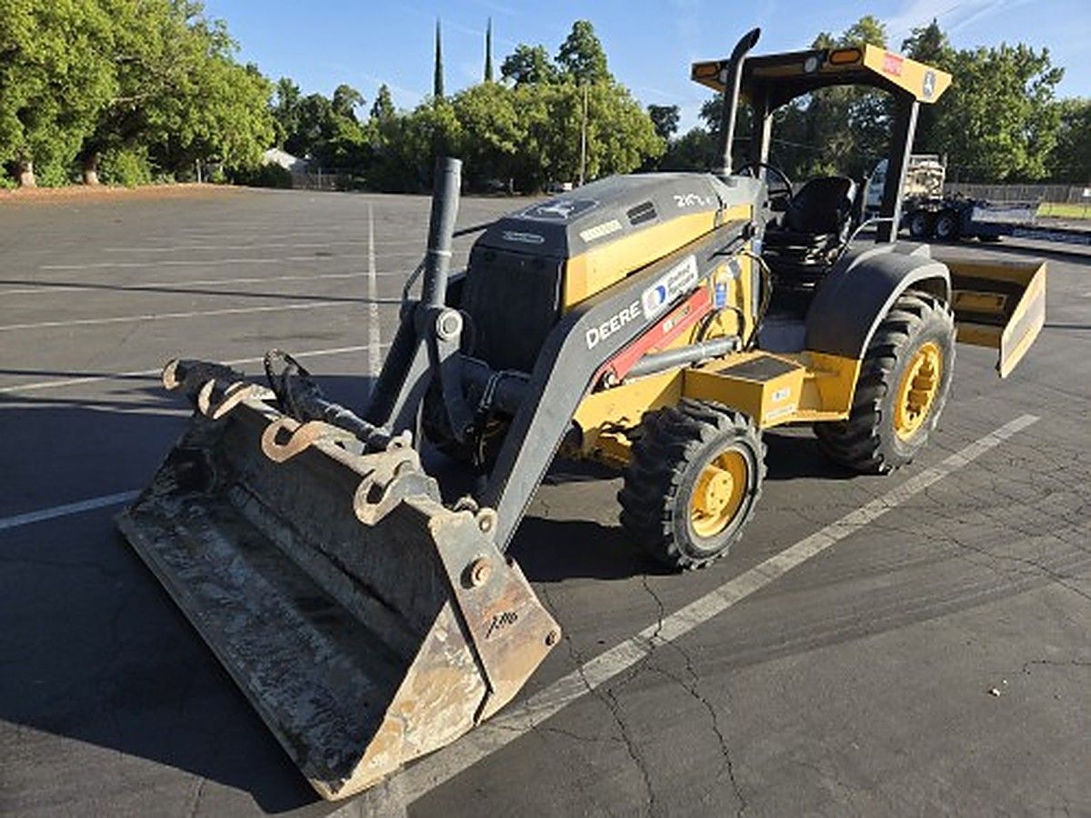 JOHN DEERE 210L EP photo 4