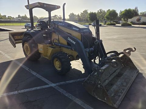 2020 JOHN DEERE 210L EP Loader Landscaper 4Wd