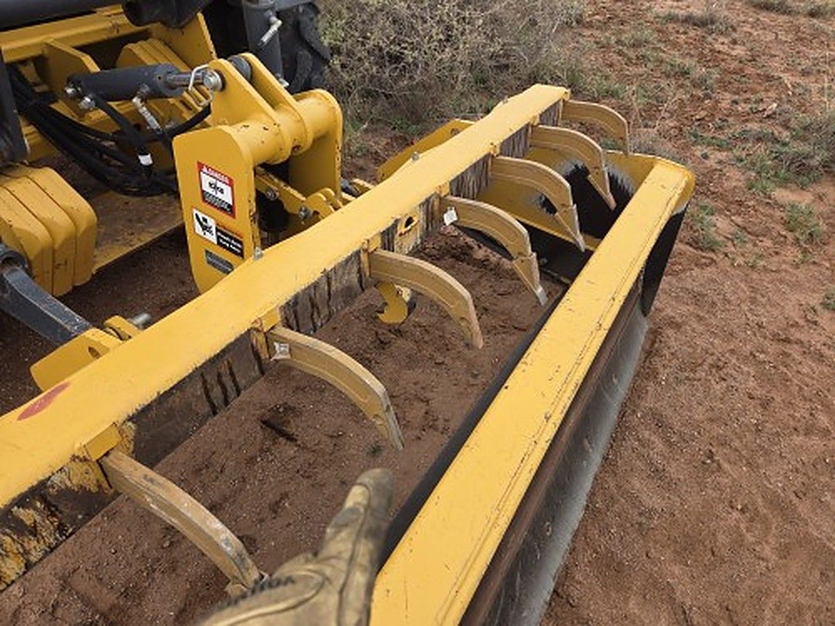 JOHN DEERE 210L EP photo 6