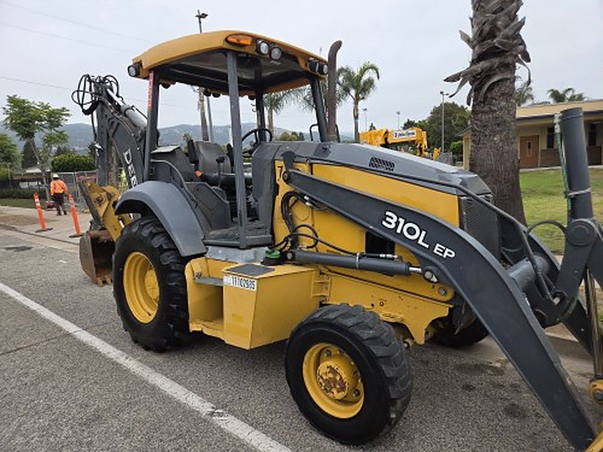 JOHN DEERE 310L EP photo 5