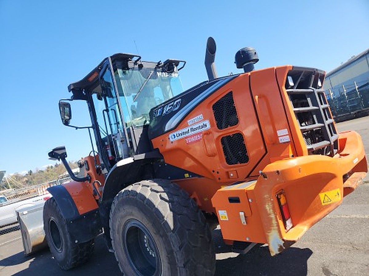 JOHN DEERE 544L photo 5