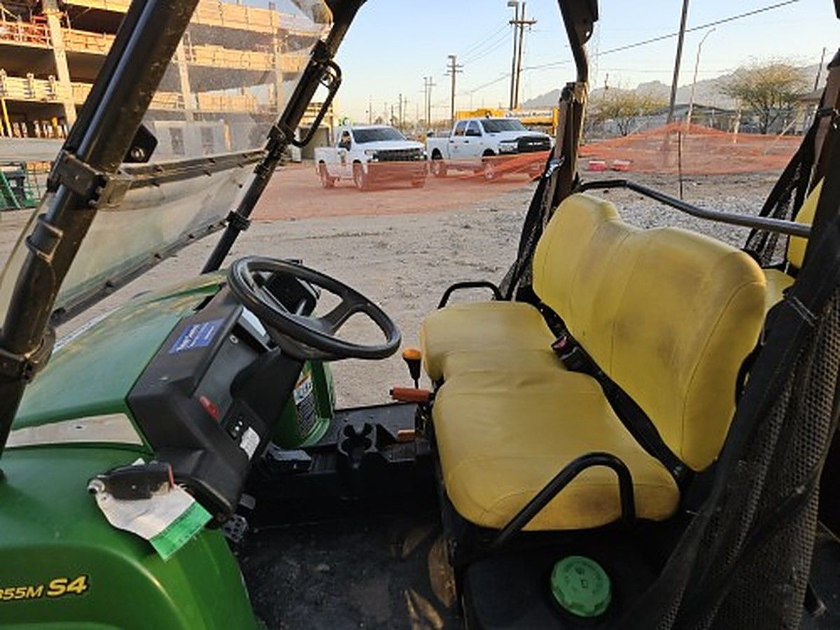 JOHN DEERE XUV855D S4 photo 2