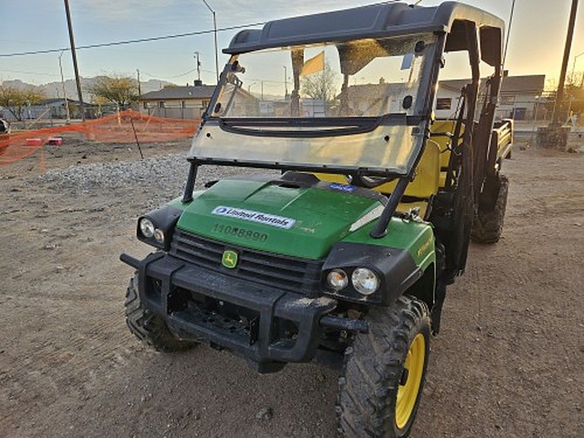 JOHN DEERE XUV855D S4 photo 4