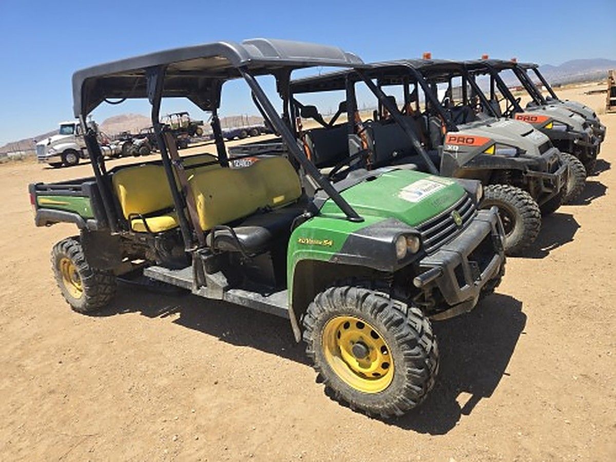 JOHN DEERE XUV855D S4 photo 7