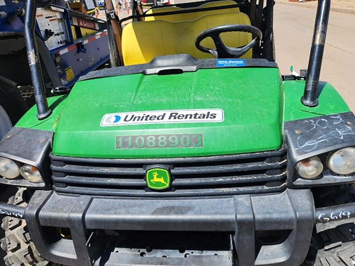 JOHN DEERE XUV855D S4 photo 11