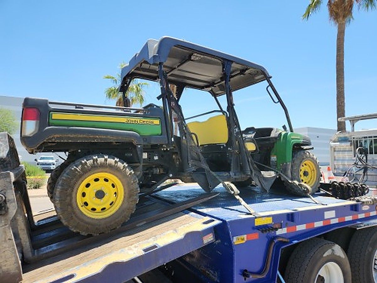 JOHN DEERE XUV855D S4 photo 3