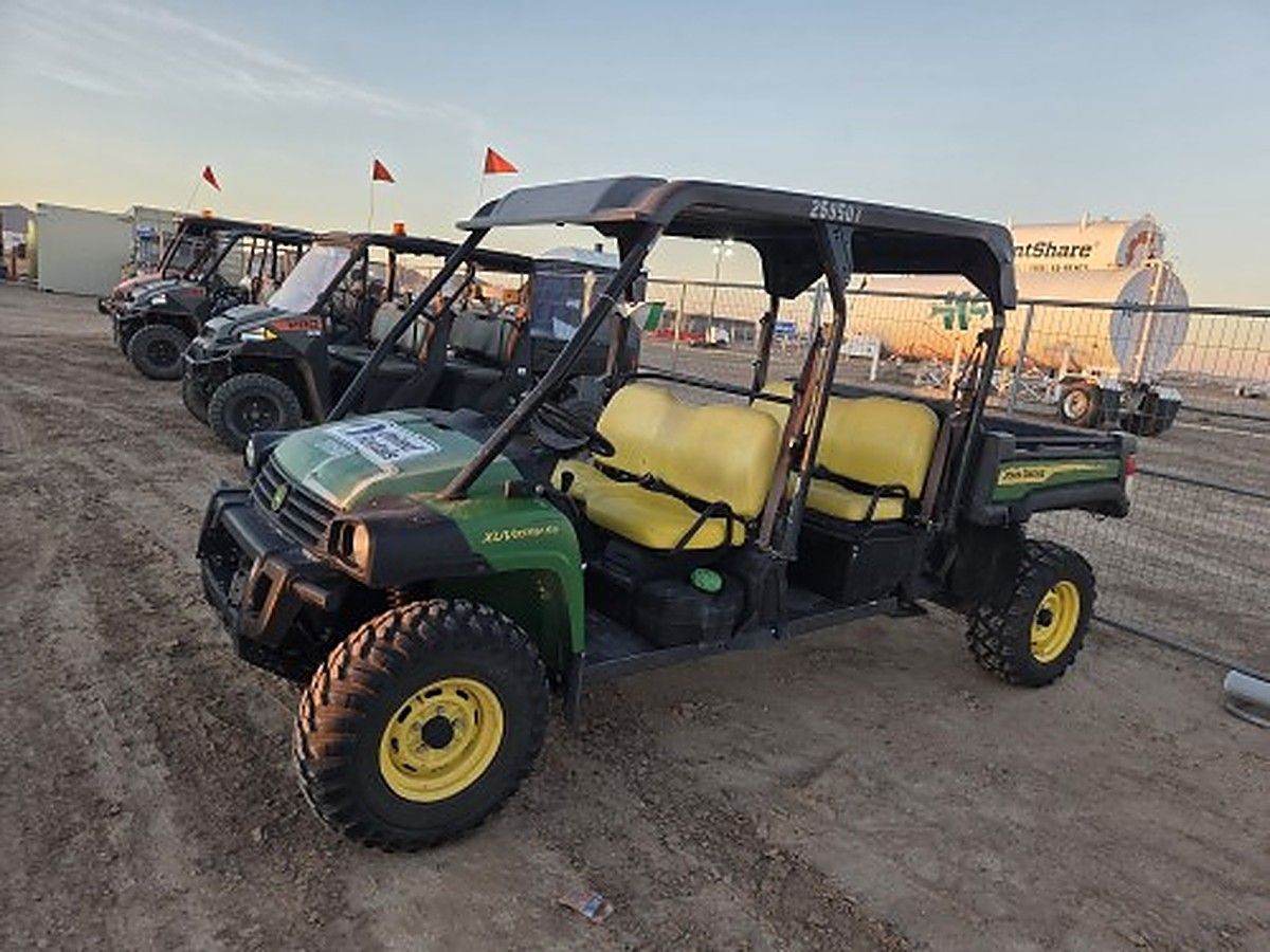 JOHN DEERE XUV855MS4 photo 6
