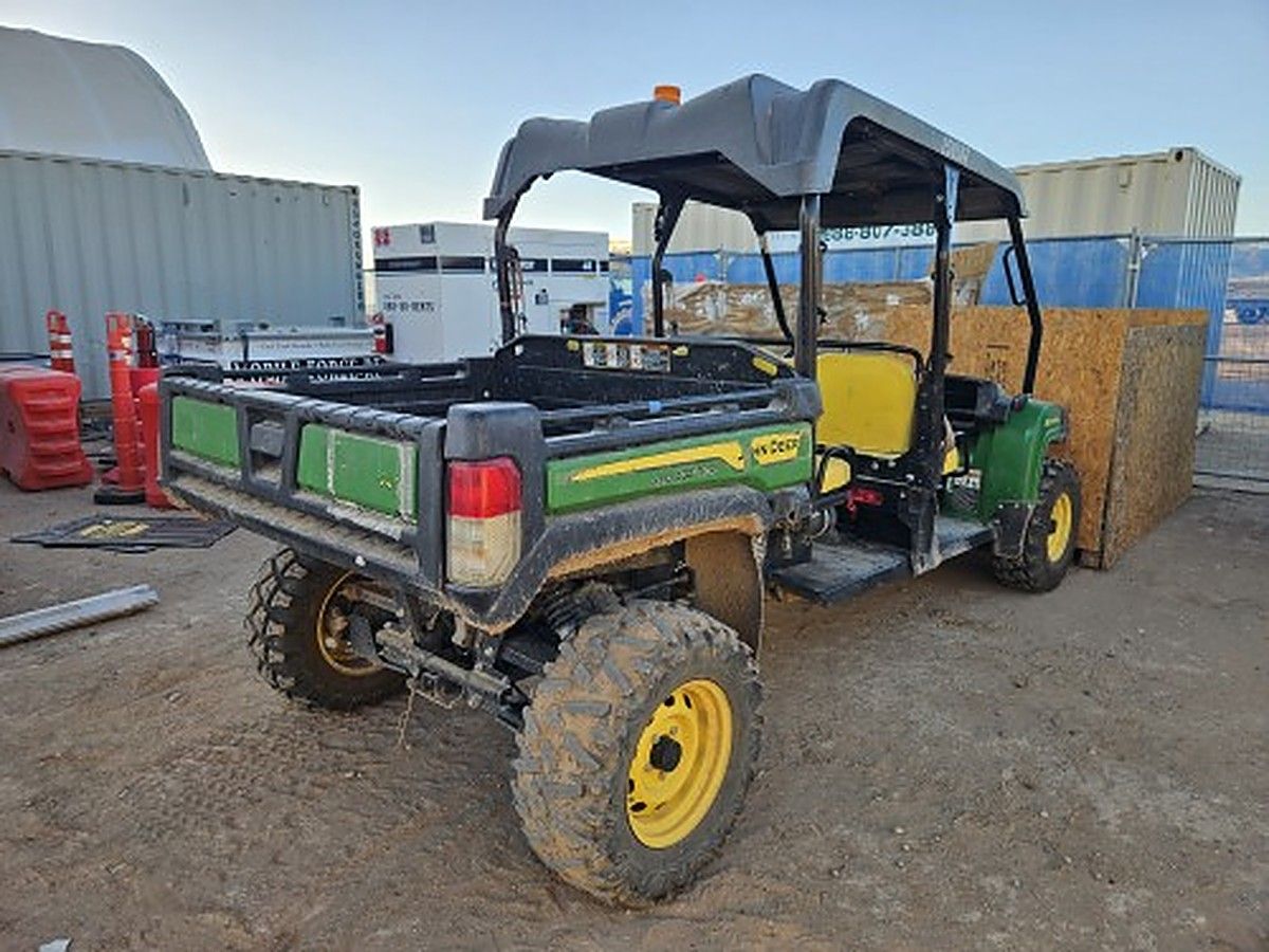 JOHN DEERE XUV855MS4 photo 7