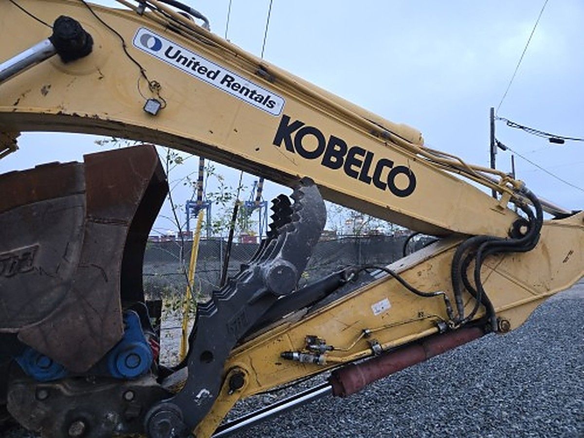KOBELCO SK350LC-10 photo 8