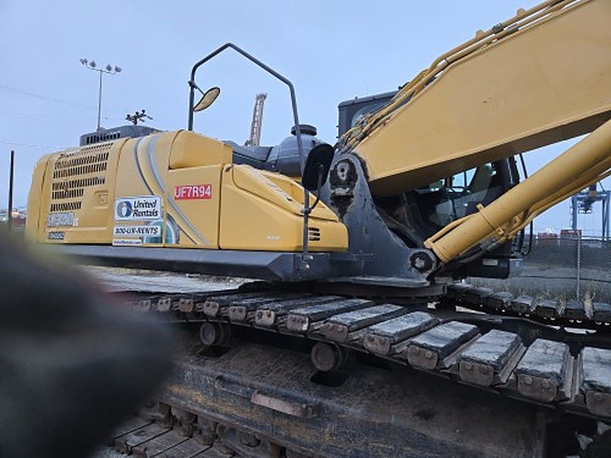 KOBELCO SK350LC-10 photo 10
