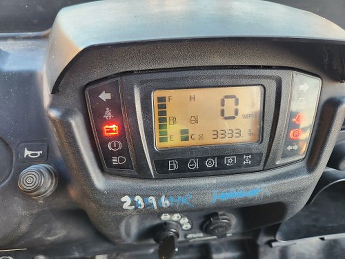KUBOTA RTV-X900G-H photo 5