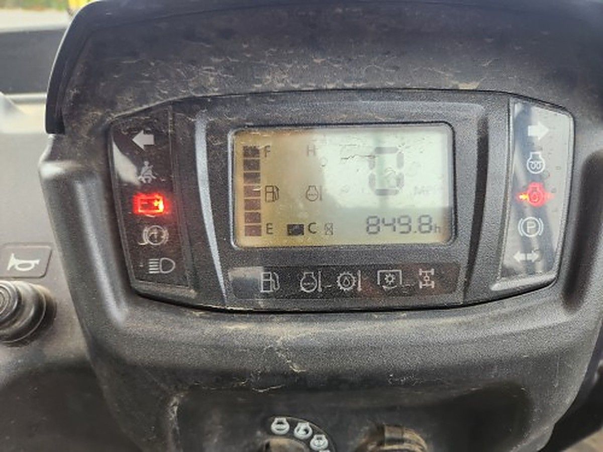 KUBOTA RTV-X900G-H photo 5