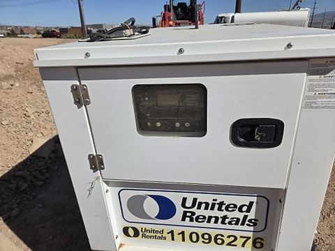 2020 MAGNUM PRO MDG25IF4 Generator 19-29 Kva