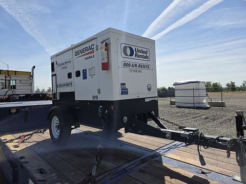 2020 MAGNUM PRO MDG25IF4 Generator 19-29 Kva