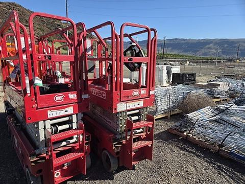 2020 MEC 1930SE Scissor Lift 19' Electric