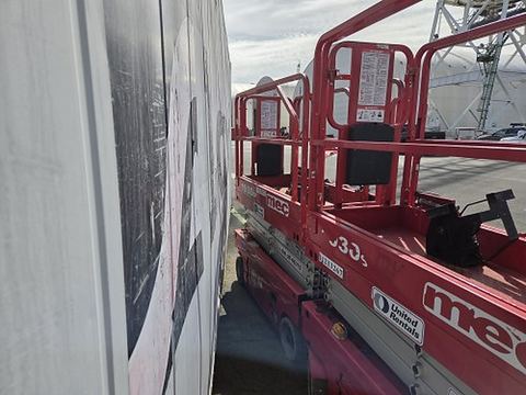 2020 MEC 1930SE Scissor Lift 19' Electric