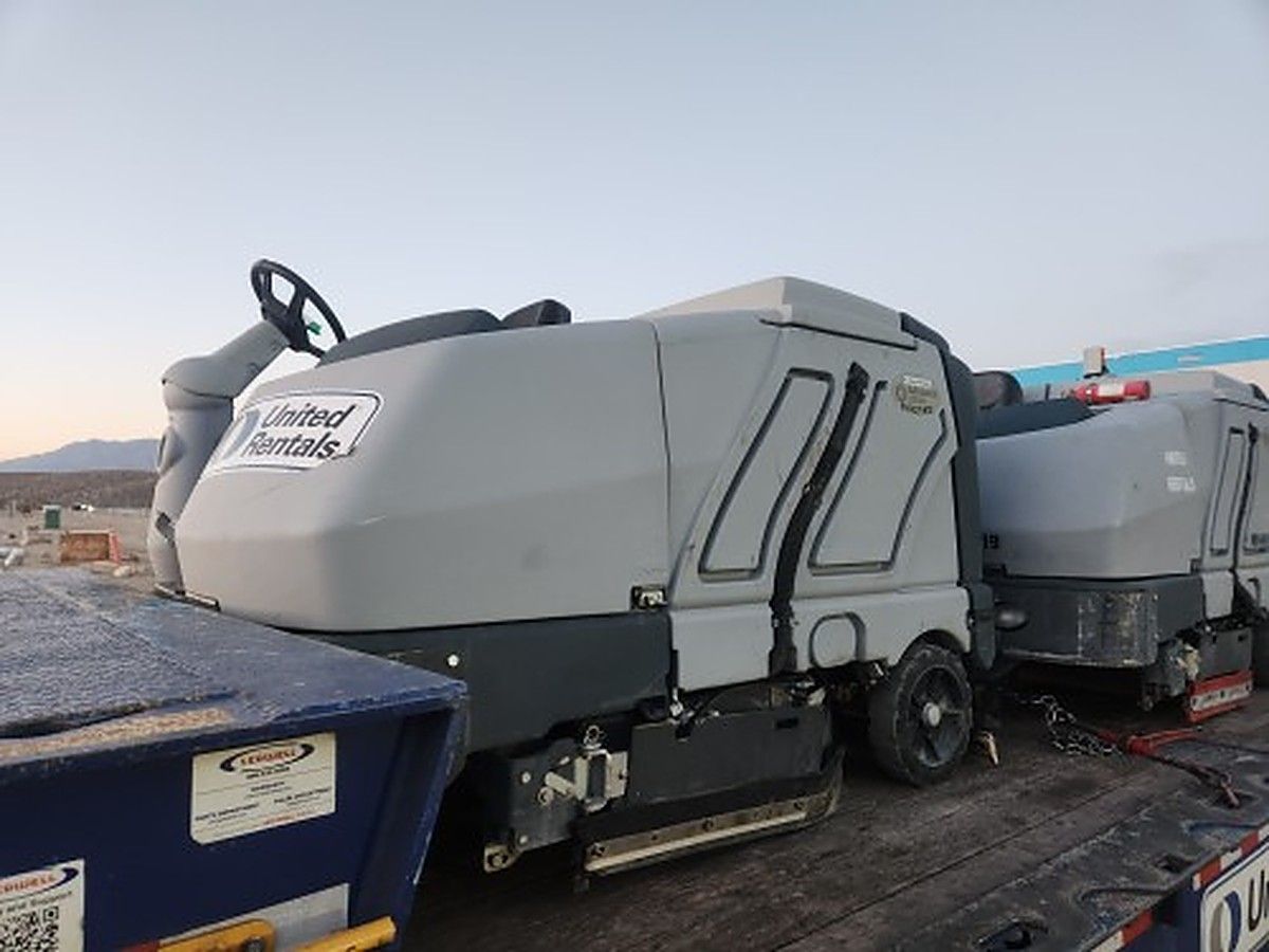 NILFISK SC8000 48 LPG photo 3