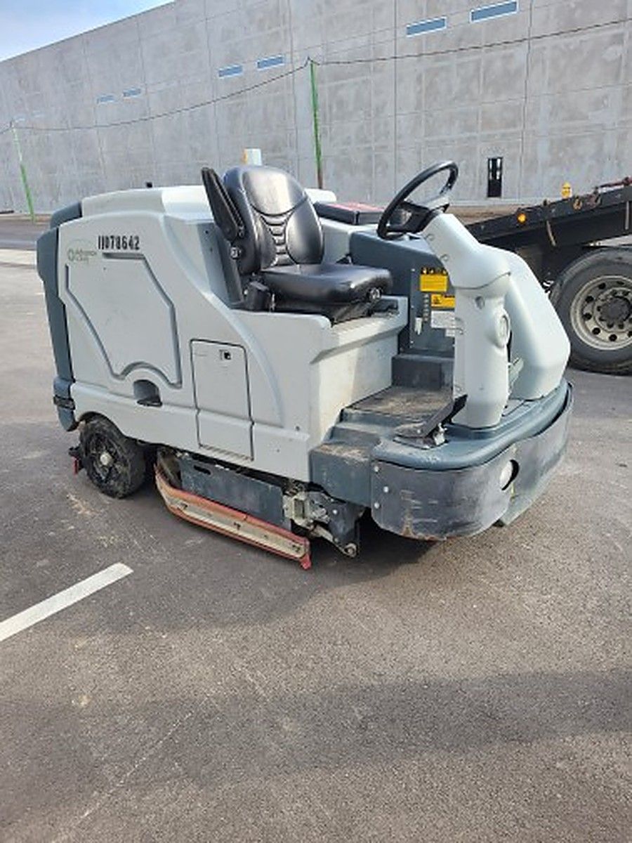 NILFISK SC8000 48 LPG photo 2