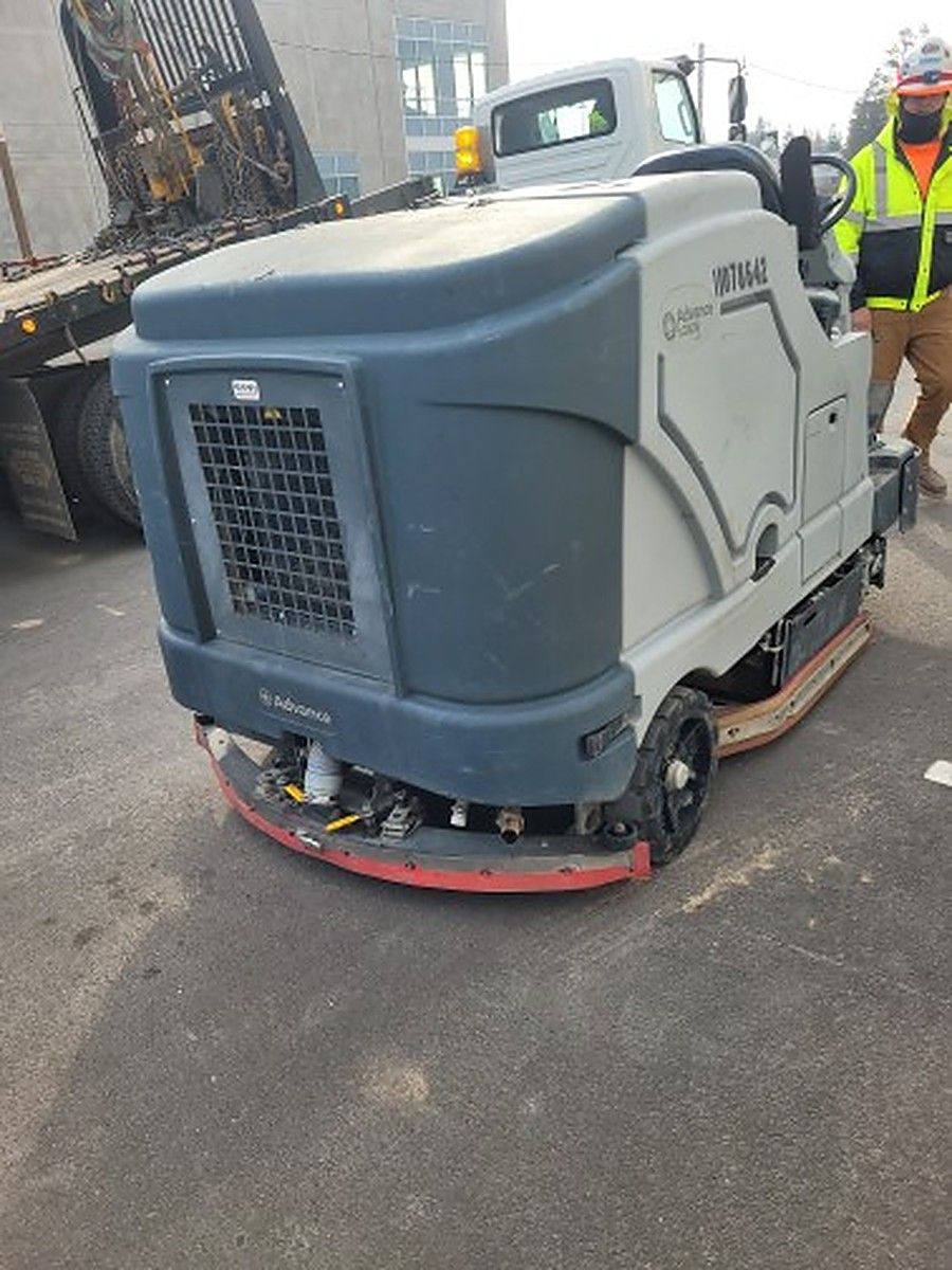 NILFISK SC8000 48 LPG photo 4