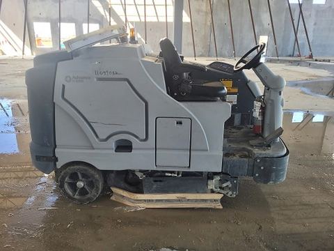 2020 NILFISK SC8000 48 LPG Scrubber Ride-On Floor Propane