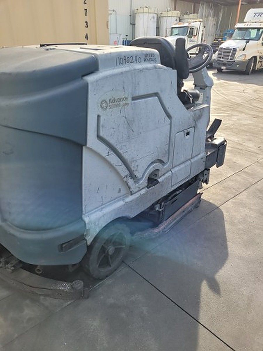 NILFISK SC8000 48 LPG photo 5