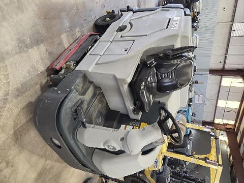 2020 NILFISK SC8000 48 LPG Scrubber Ride-On Floor Propane