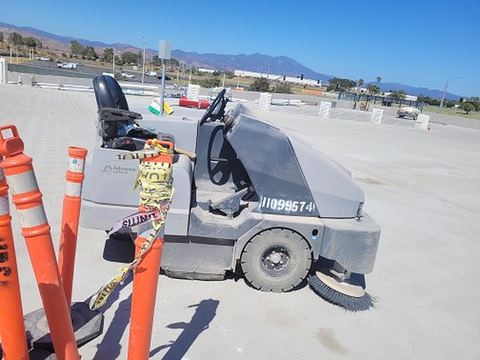 2020 NILFISK SW8000 Sweeper Ride On Pick Up 67" And Larger