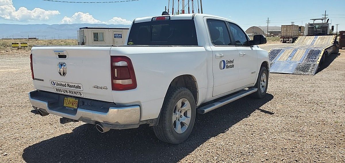 RAM 1500CREWBHNG4WD photo 4
