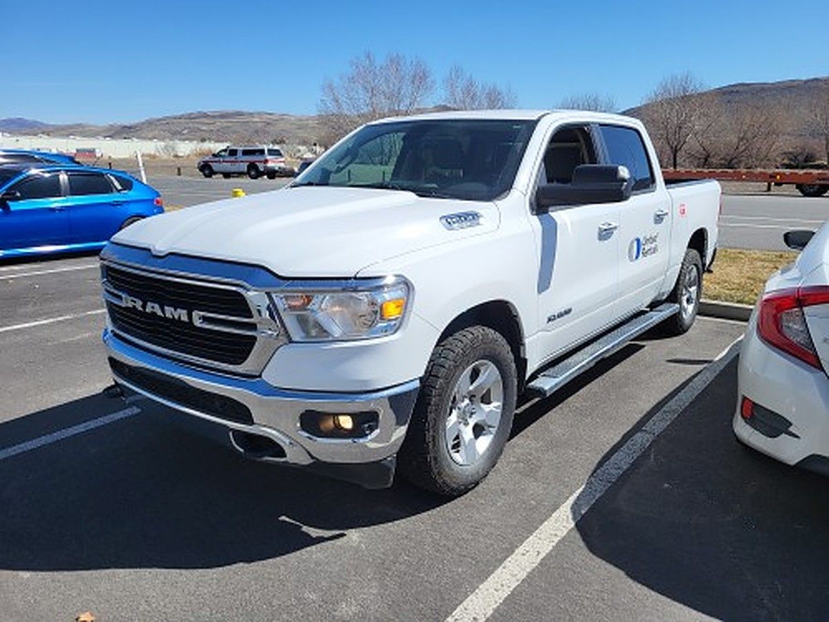 RAM 1500CREWBHNG4WD photo 3