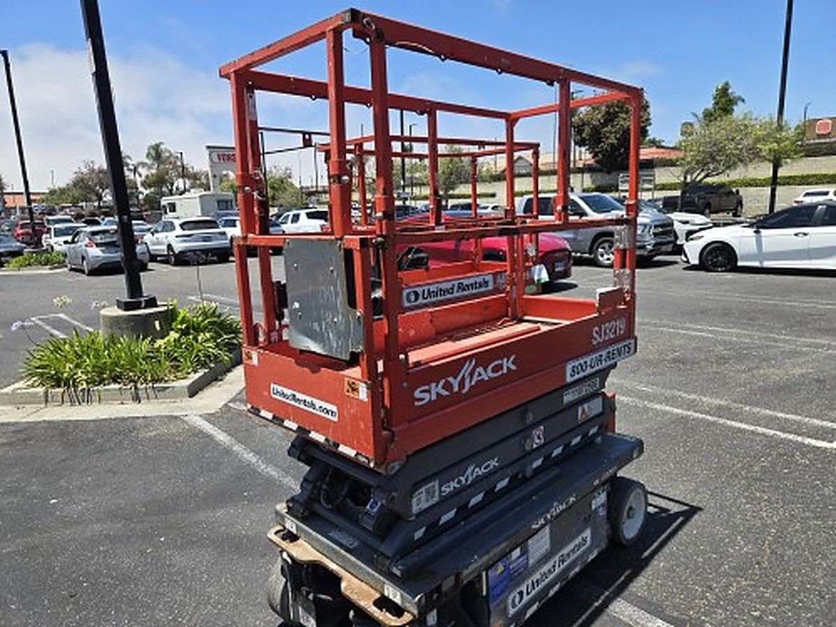 SKYJACK SJ3219 EE photo 2