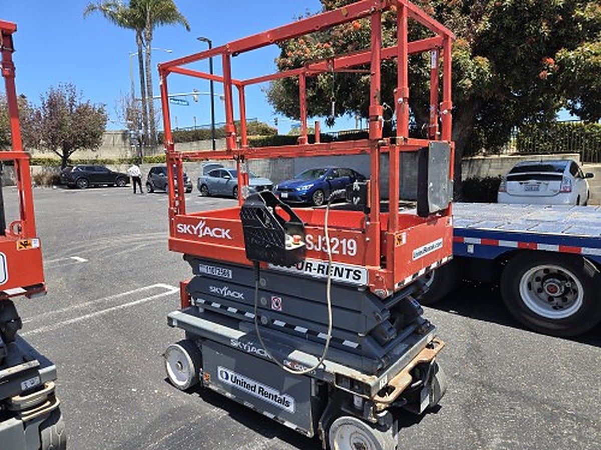 SKYJACK SJ3219 EE photo 4