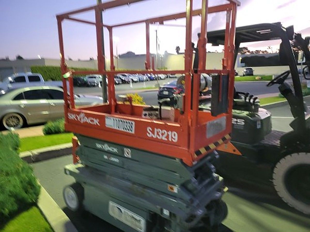 SKYJACK SJ3219 photo 2