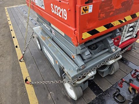 2020 SKYJACK SJ3219 Scissor Lift 19' Electric