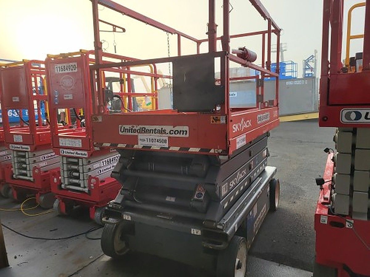 SKYJACK SJ4726 photo 2