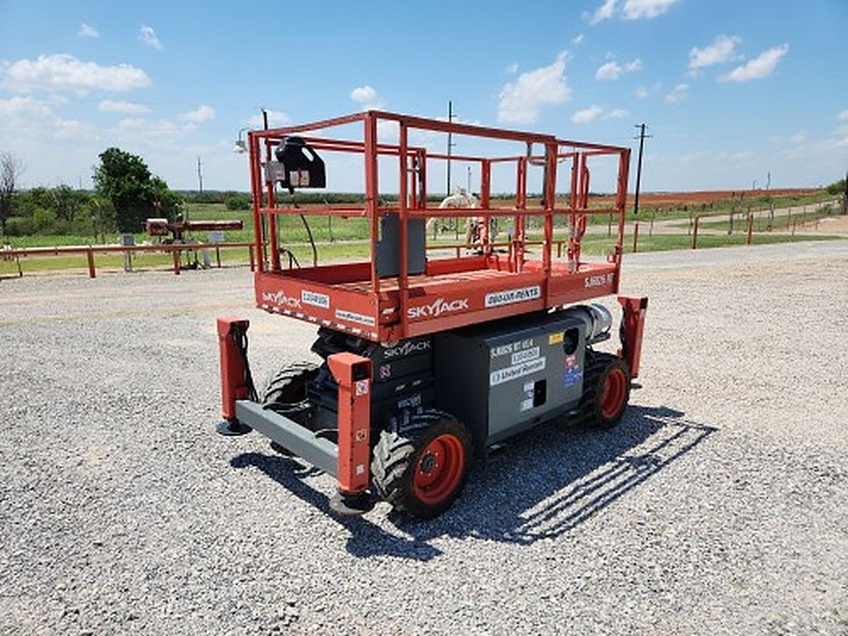 SKYJACK SJ6826RT photo 4