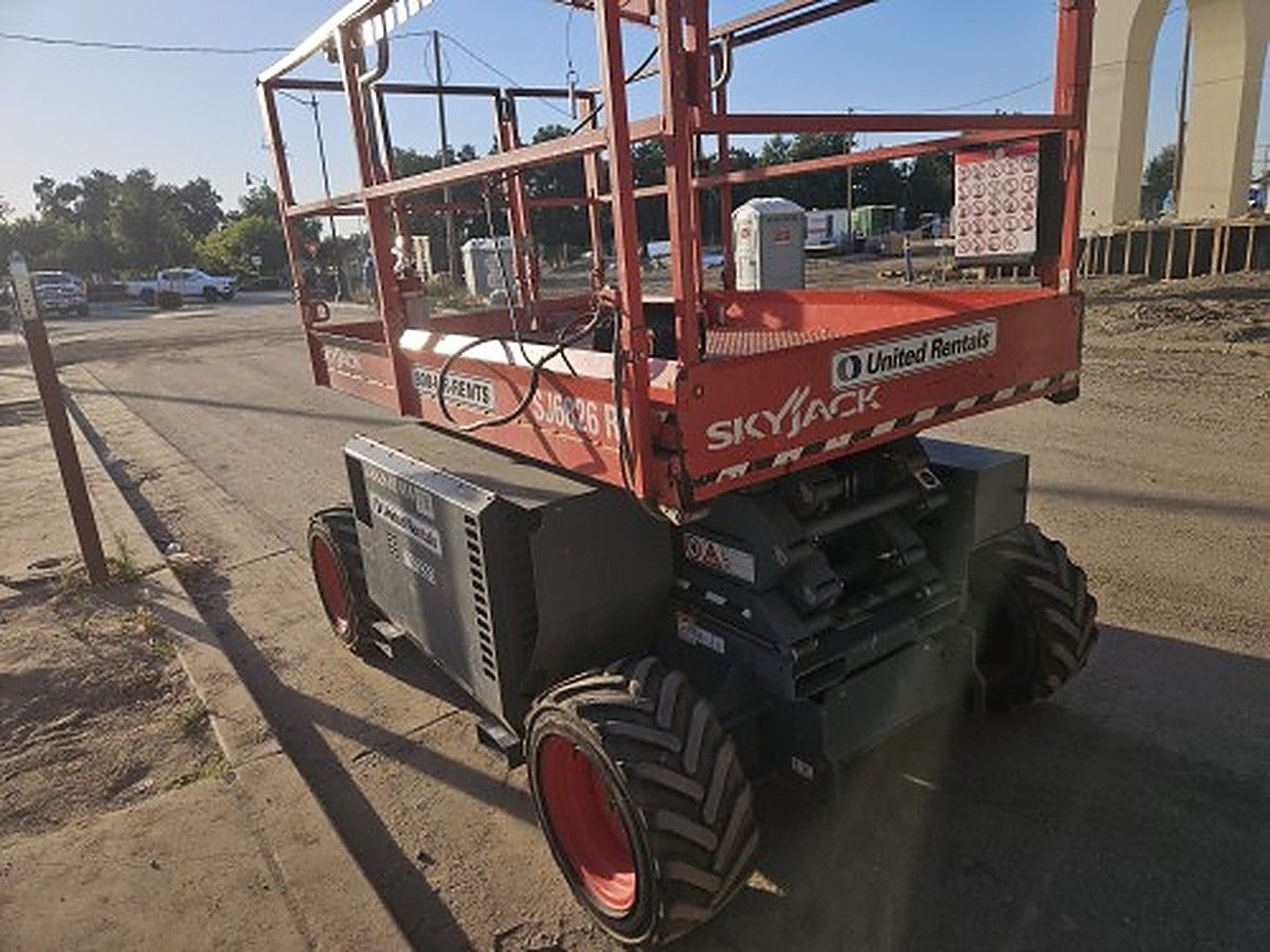 SKYJACK SJ6826RT photo 3