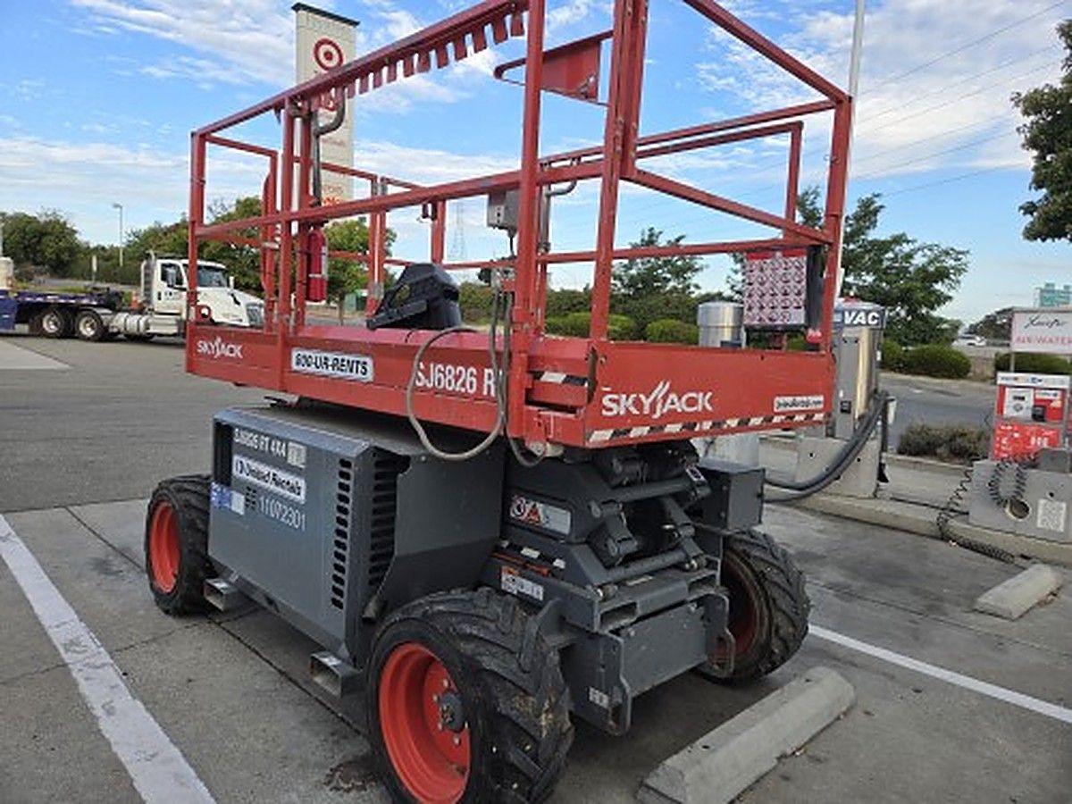 SKYJACK SJ6826RT photo 3
