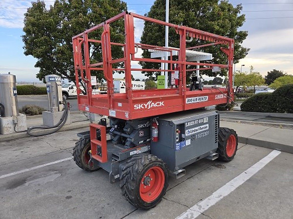 SKYJACK SJ6826RT photo 8