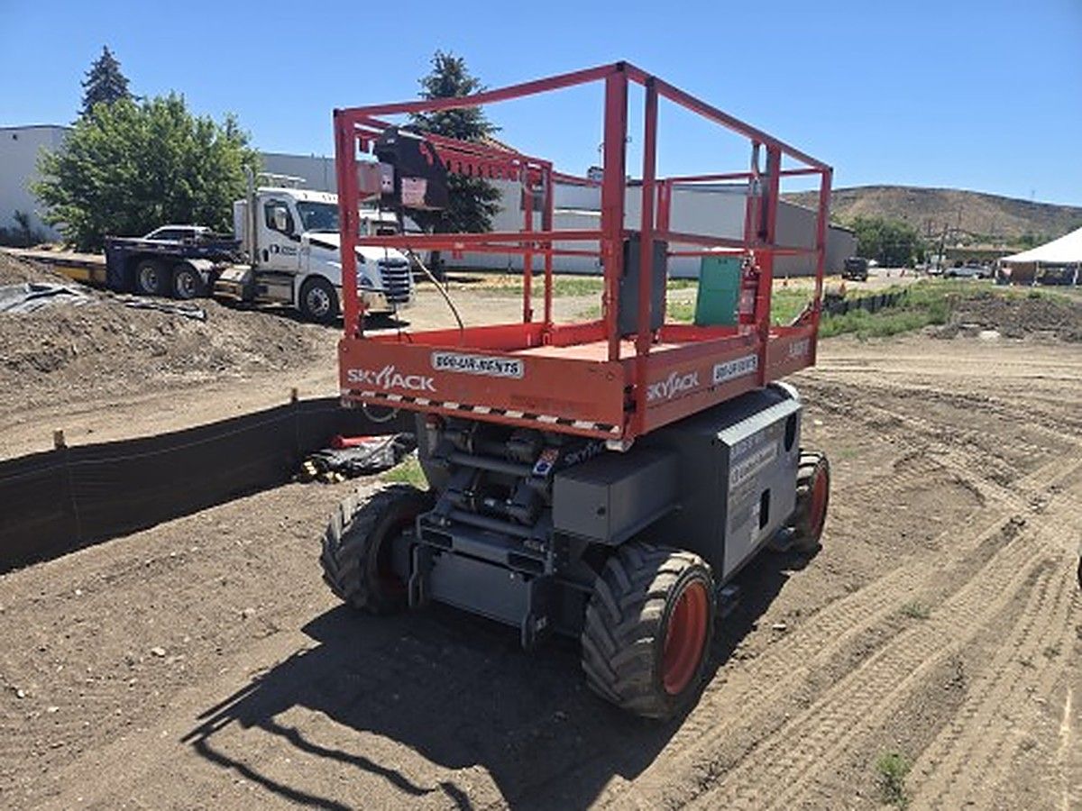 2020 SKYJACK SJ6826RT for sale in Las Vegas, NV