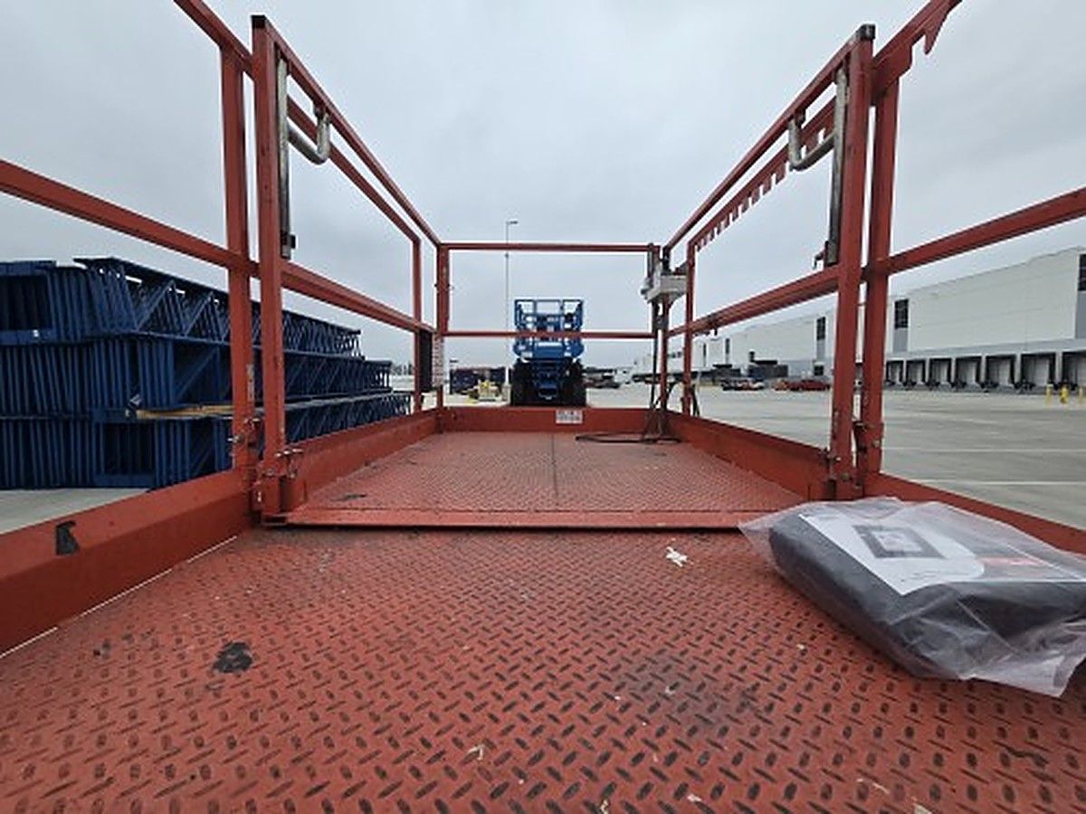 SKYJACK SJ6832RT photo 4