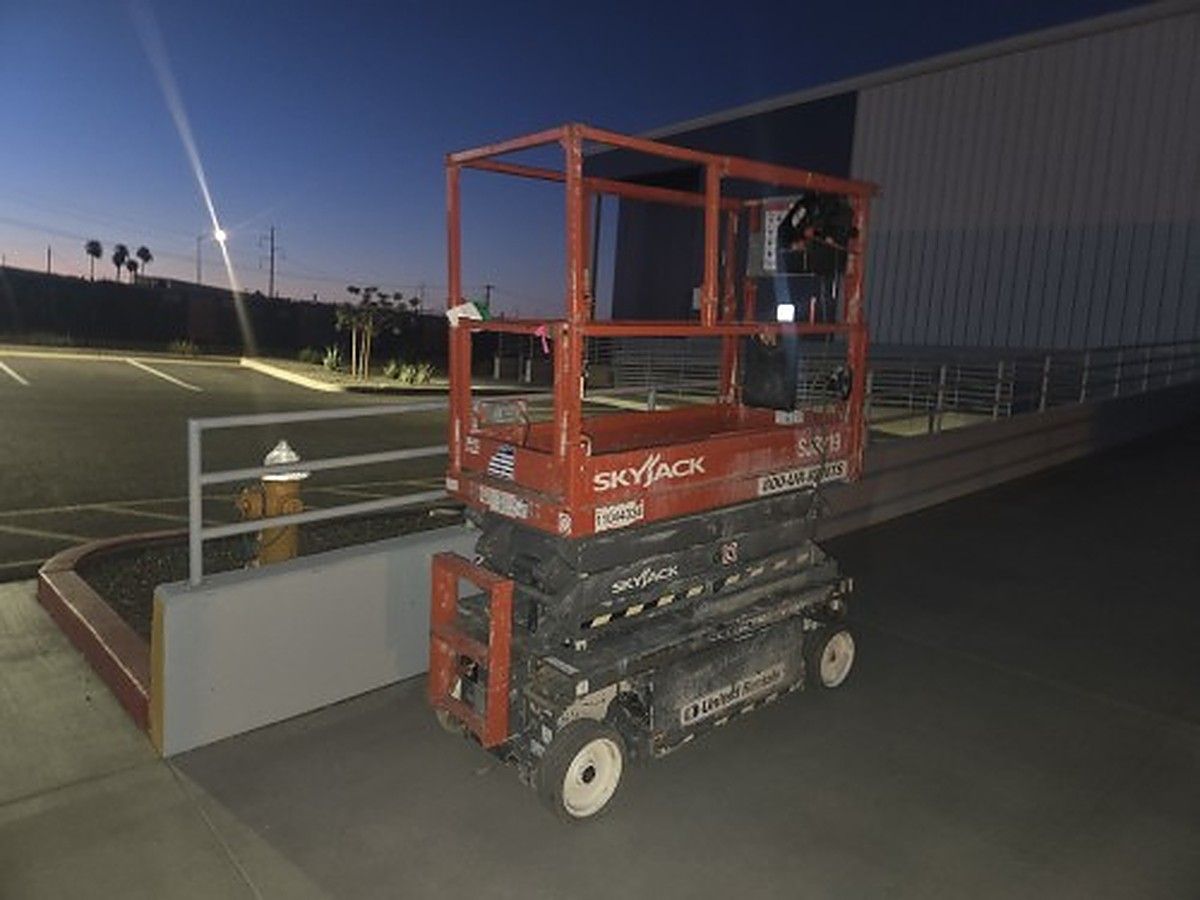 SKYJACK SJIII3219 photo 11