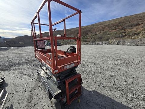 2020 SKYJACK SJIII3219 Scissor Lift 19' Electric